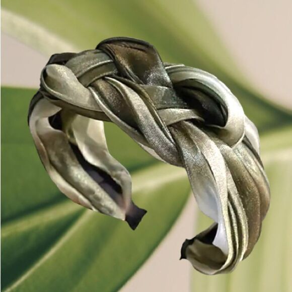 SILKY SOFT SEXY HEADBAND WOMEN HAIR ACCESSORY - Picture 1 of 3